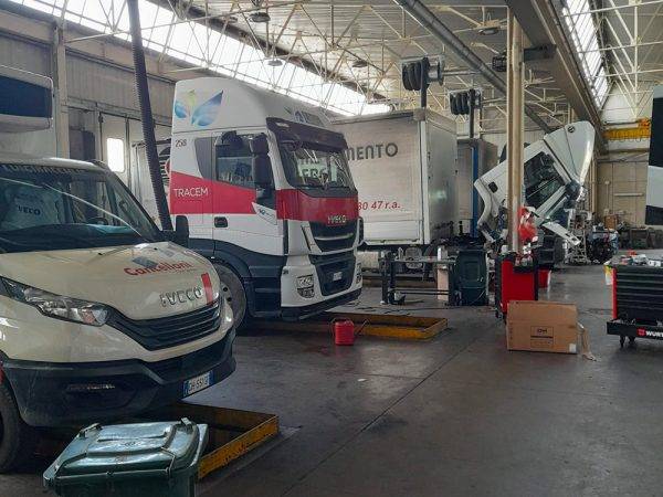 Gruppo Eurocivi - Officine IVECO - Gallery 15